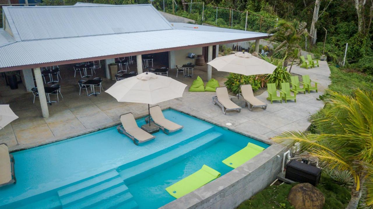 Pagua Bay House - Oceanfront Cabana'S Marigot Eksteriør bilde