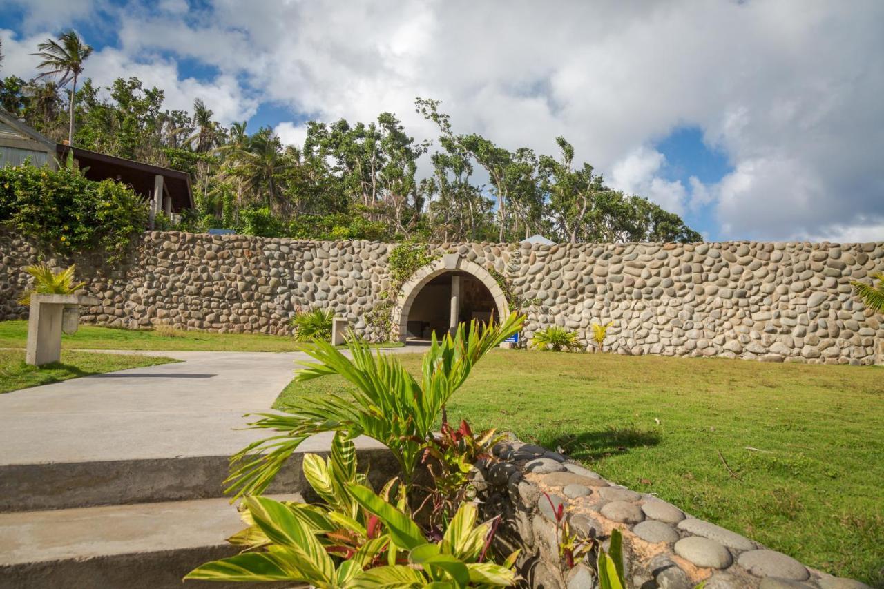 Pagua Bay House - Oceanfront Cabana'S Marigot Eksteriør bilde