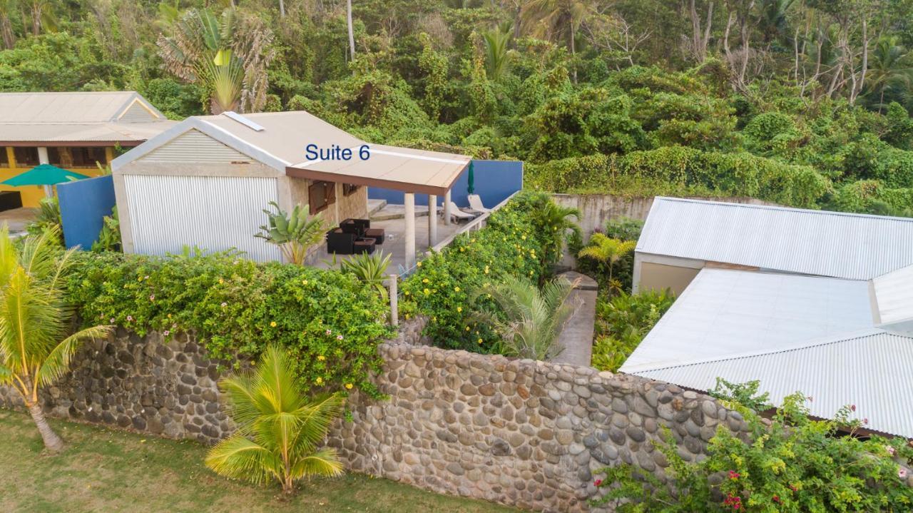 Pagua Bay House - Oceanfront Cabana'S Marigot Eksteriør bilde